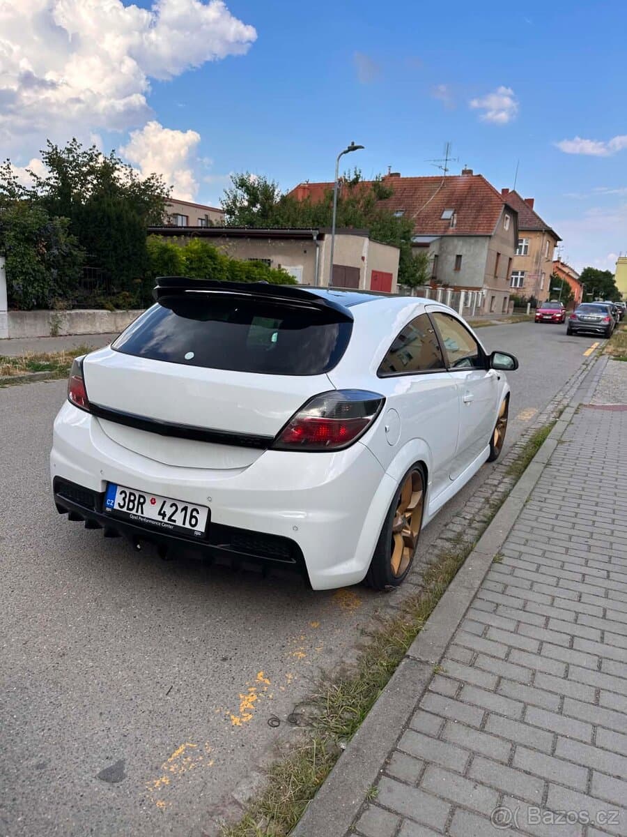 2008 Opel ASTRA - 2