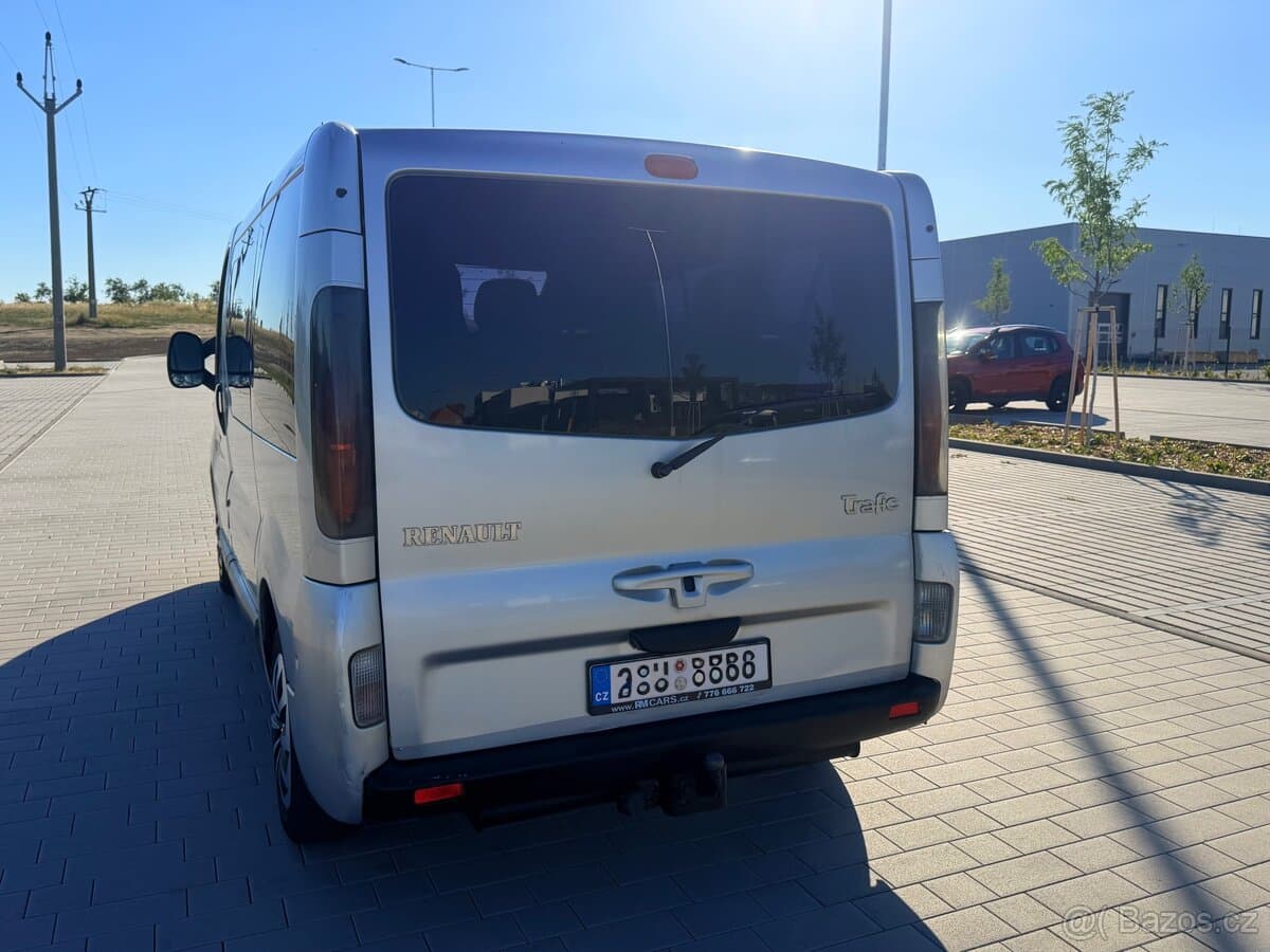 2005 Renault TRAFIC - 2