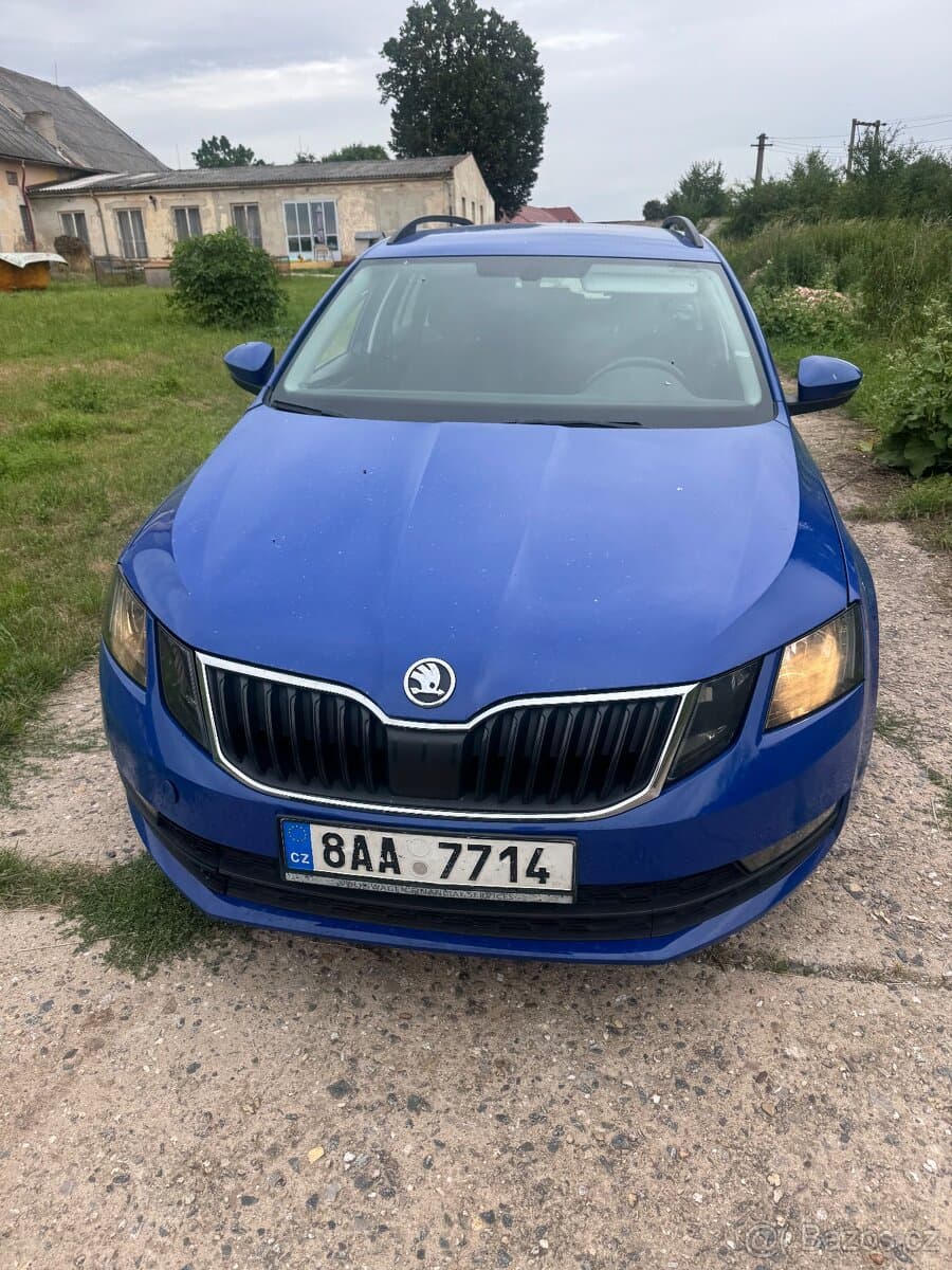 Škoda OCTAVIA - 2