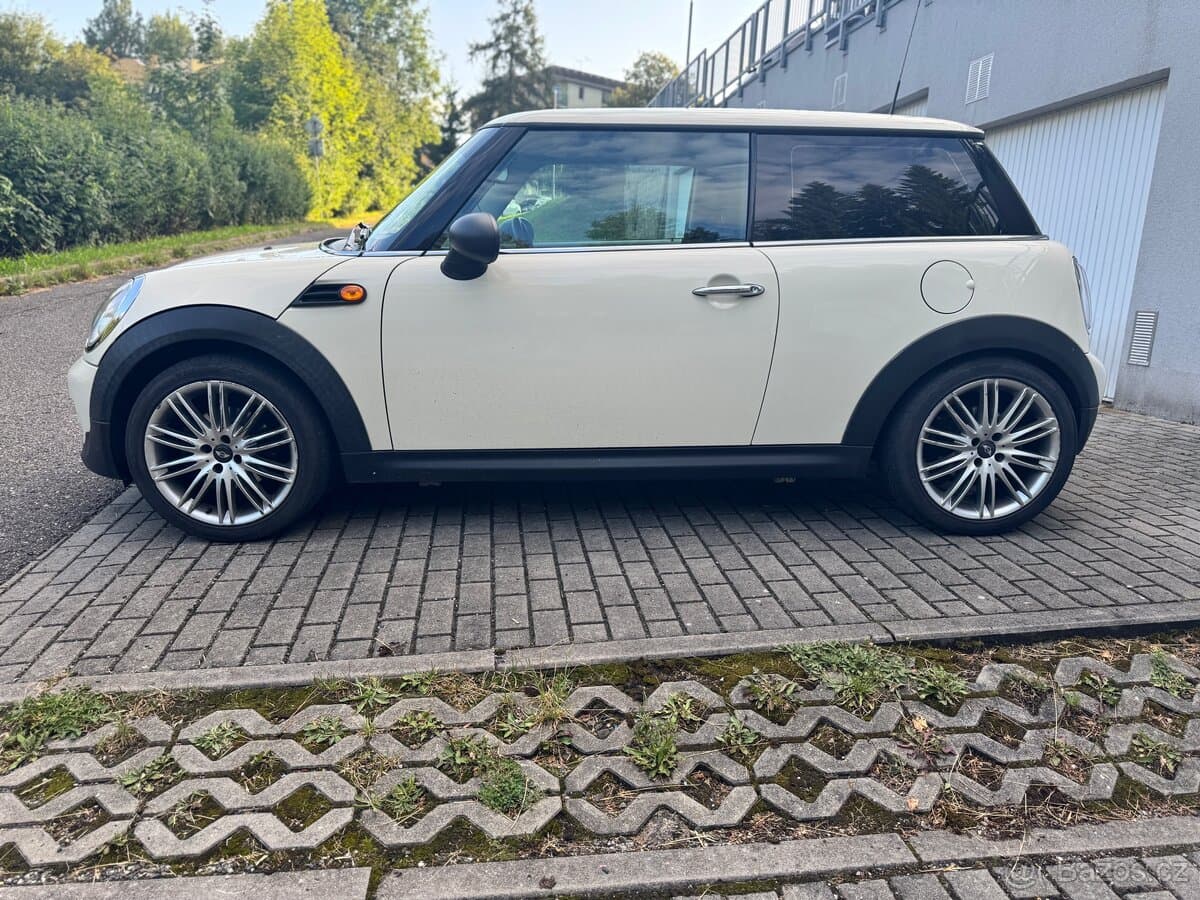 2012 Mini COOPER - 2