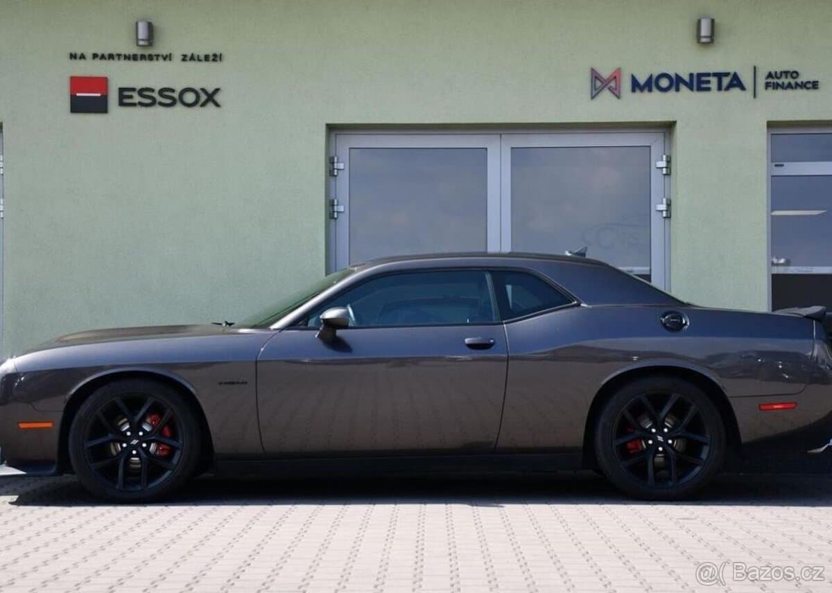 2020 Dodge CHALLENGER - 2