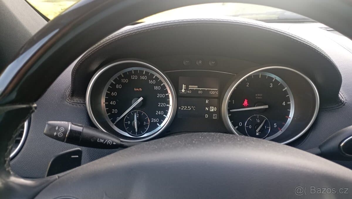 2012 Mercedes-Benz GL - 2