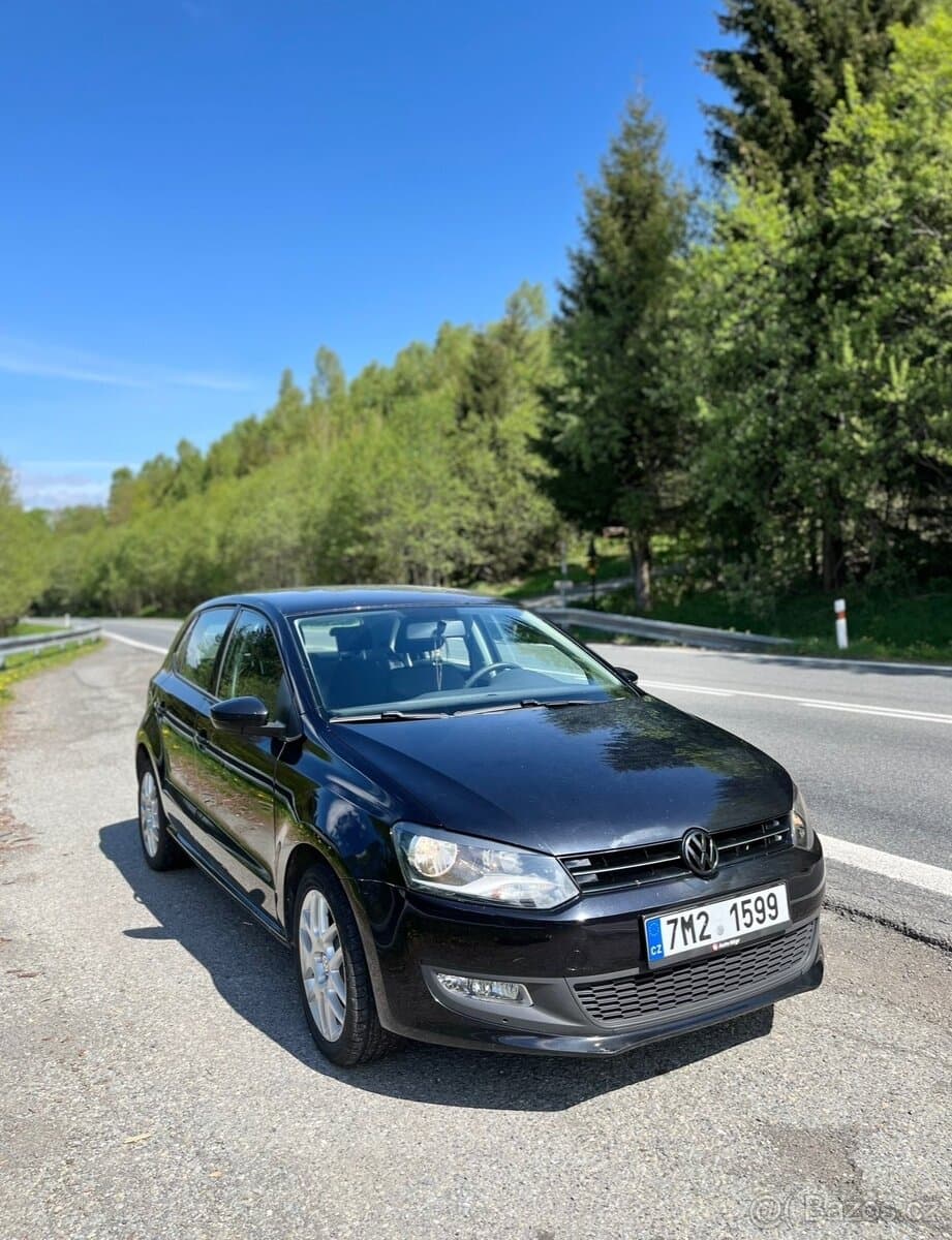 2011 Volkswagen POLO - 2