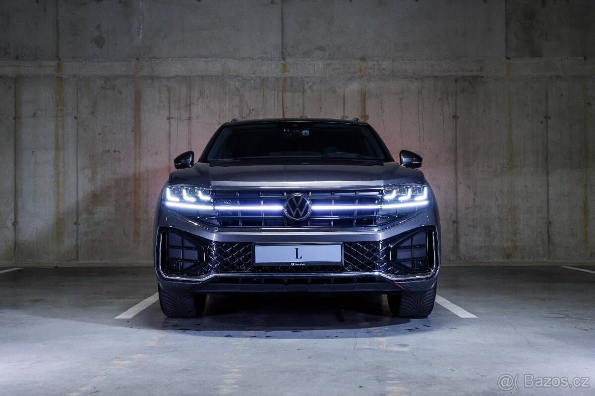 2024 Volkswagen TOUAREG - 2