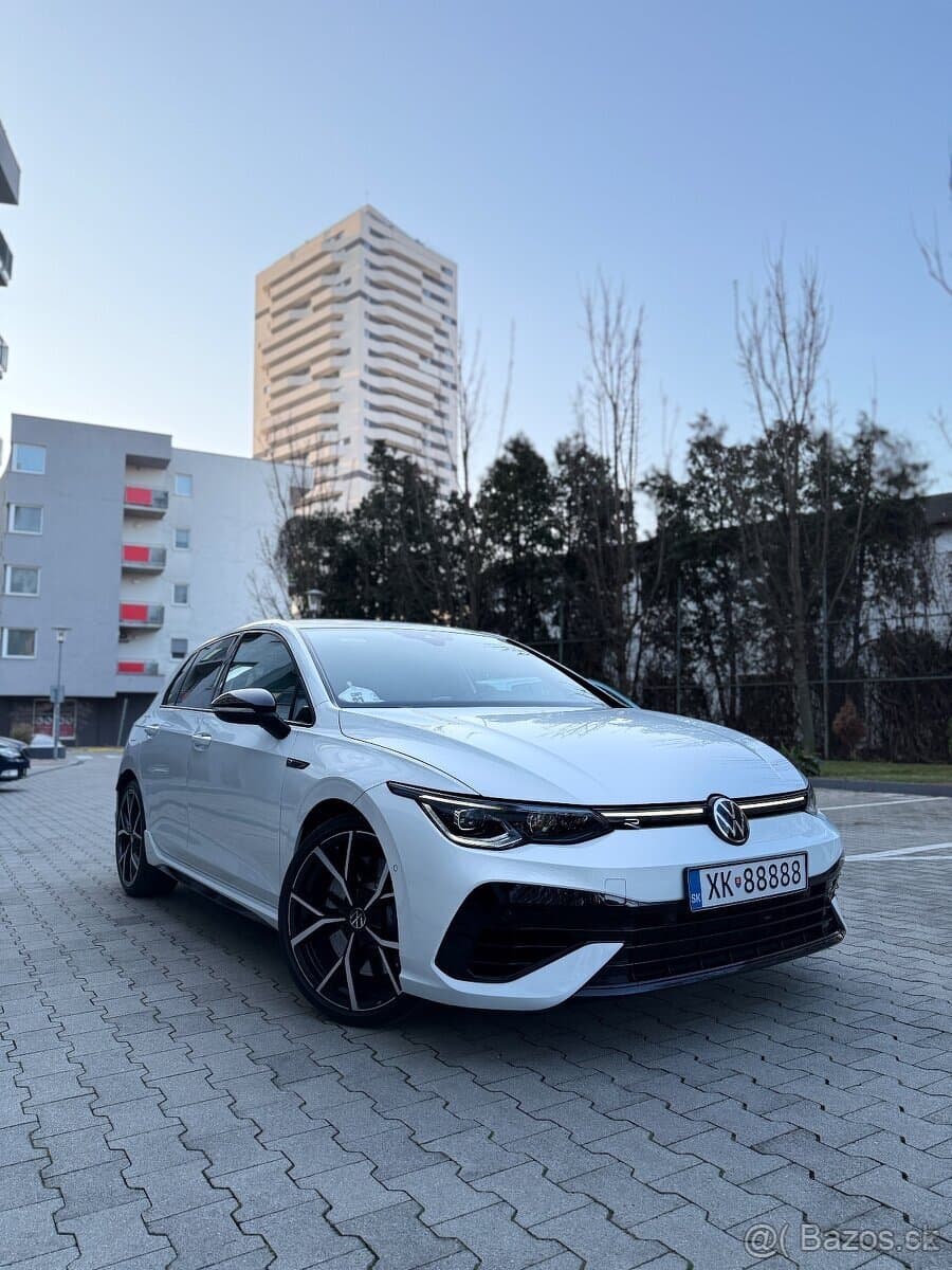 Volkswagen GOLF - 2