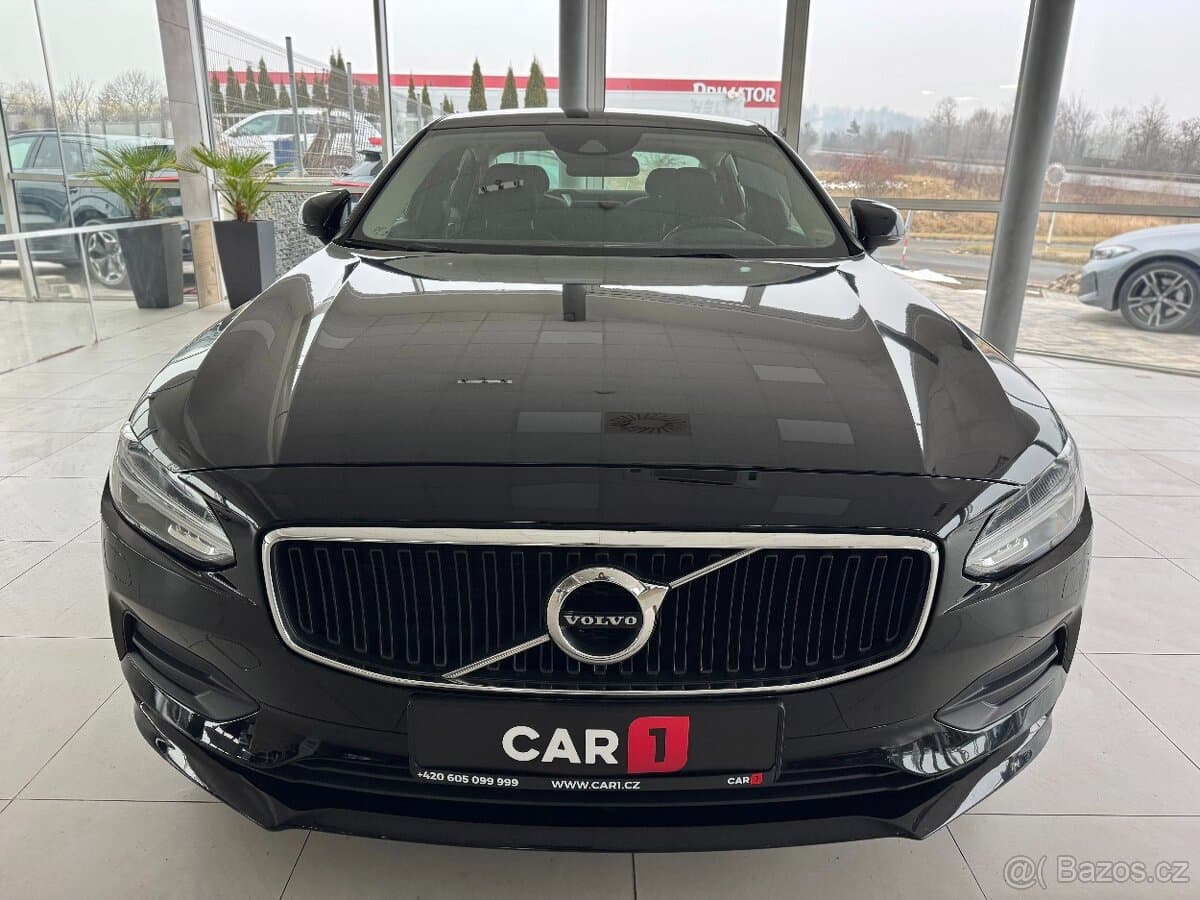 2017 Volvo S90 - 2