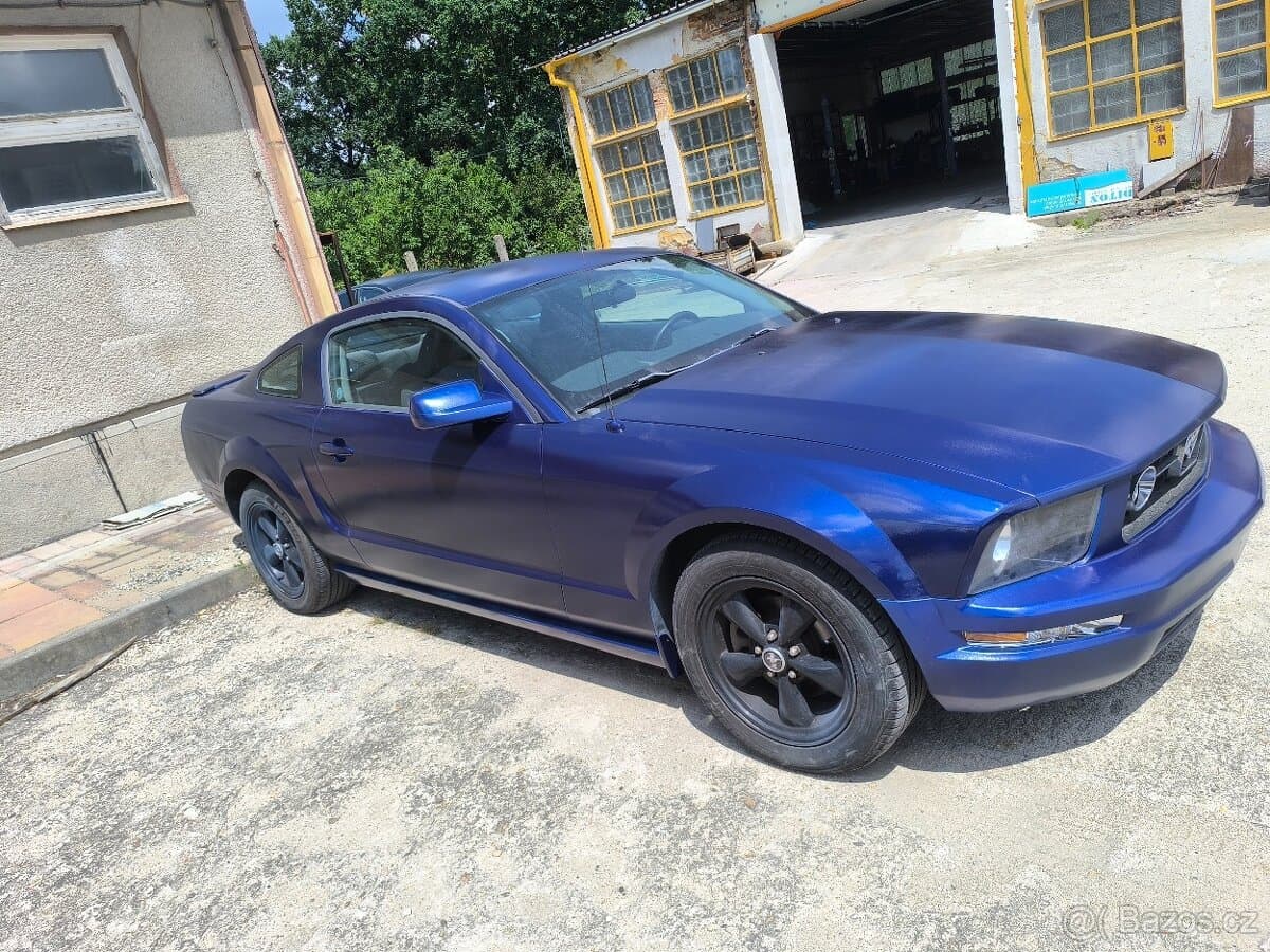 Ford MUSTANG - 2