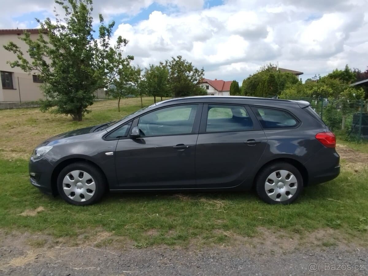 2015 Opel ASTRA - 2
