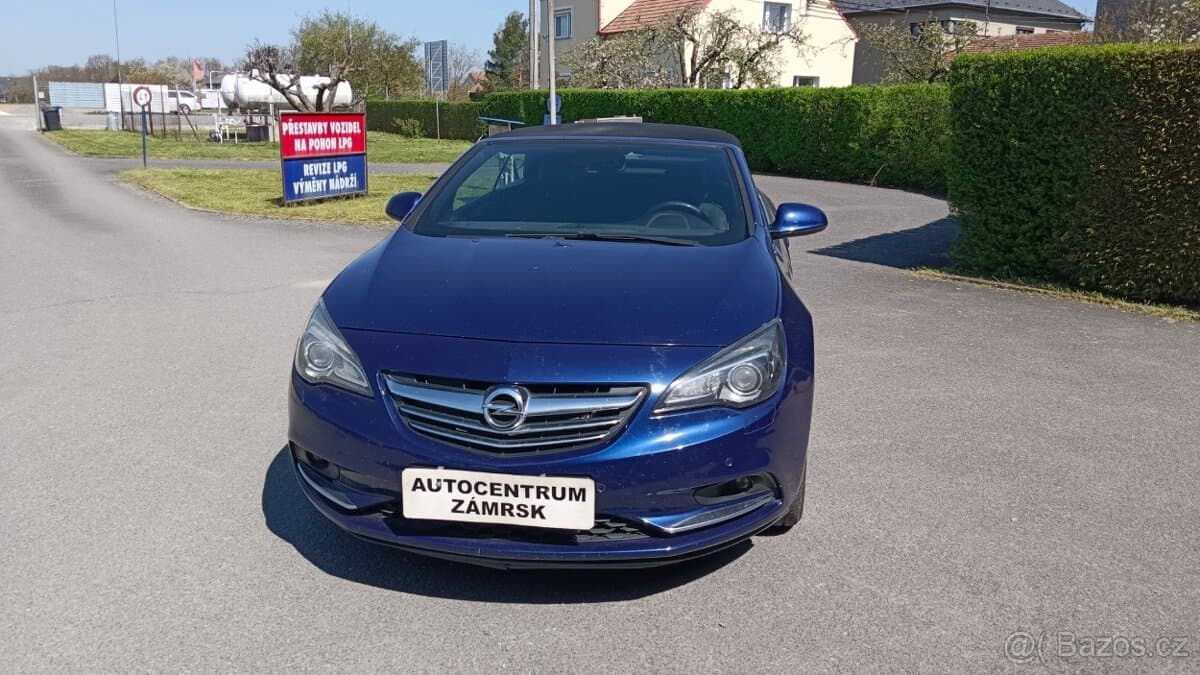 2013 Opel CASCADA - 2