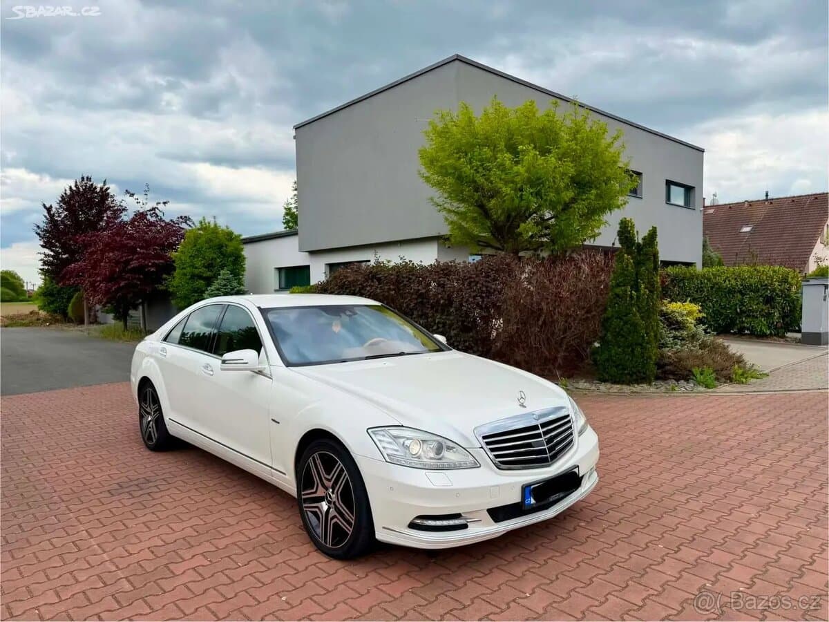 2011 Mercedes-Benz OSTATNÍ - 2