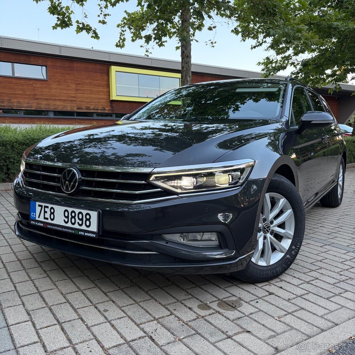 2020 Volkswagen PASSAT - 2