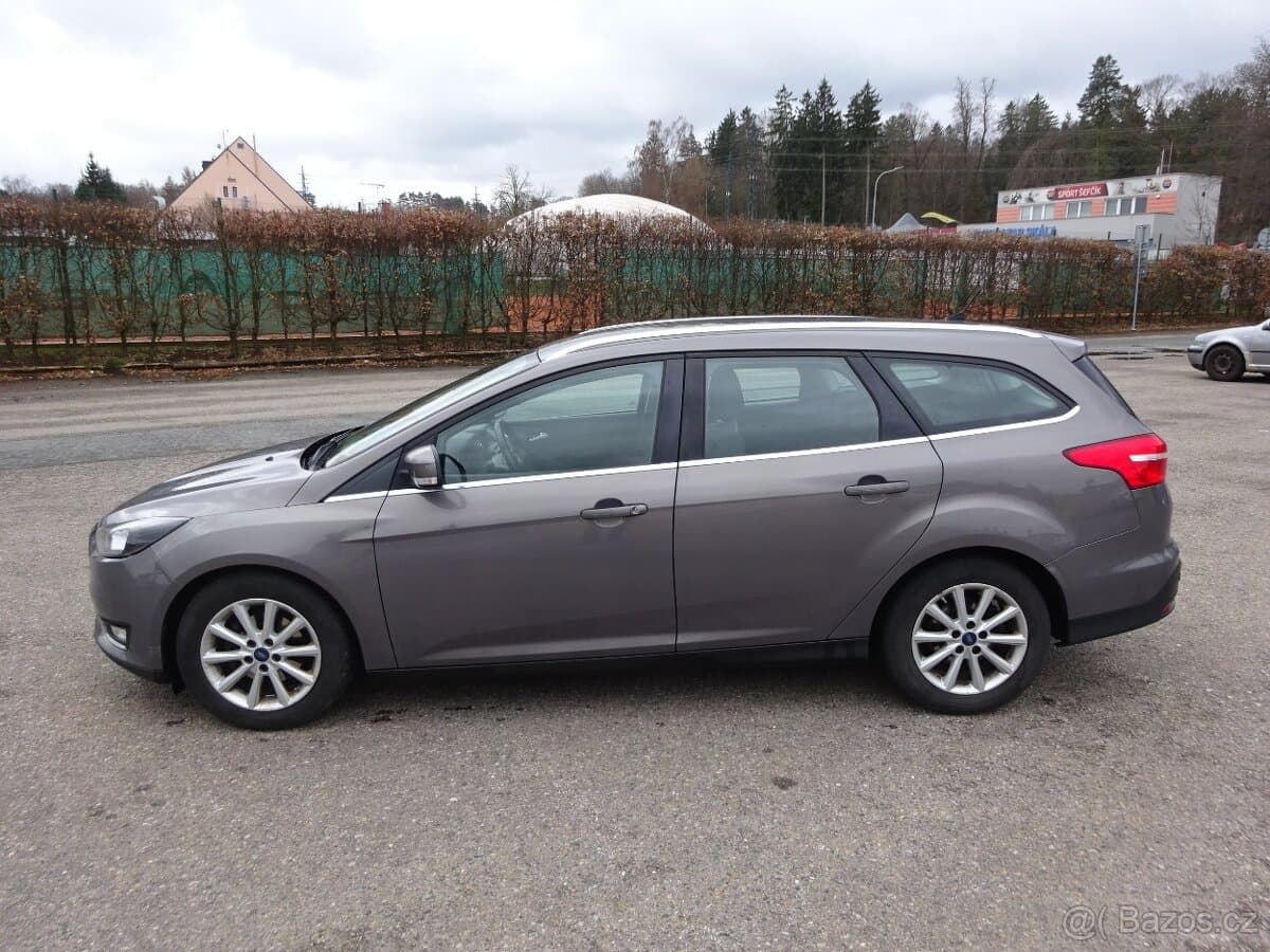 2015 Ford FOCUS - 2