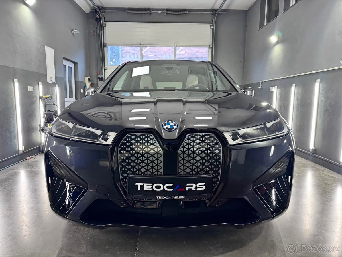 2021 BMW iX - 2