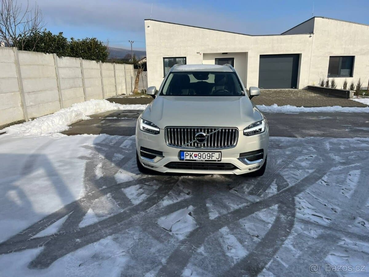 2022 Volvo XC90 - 2