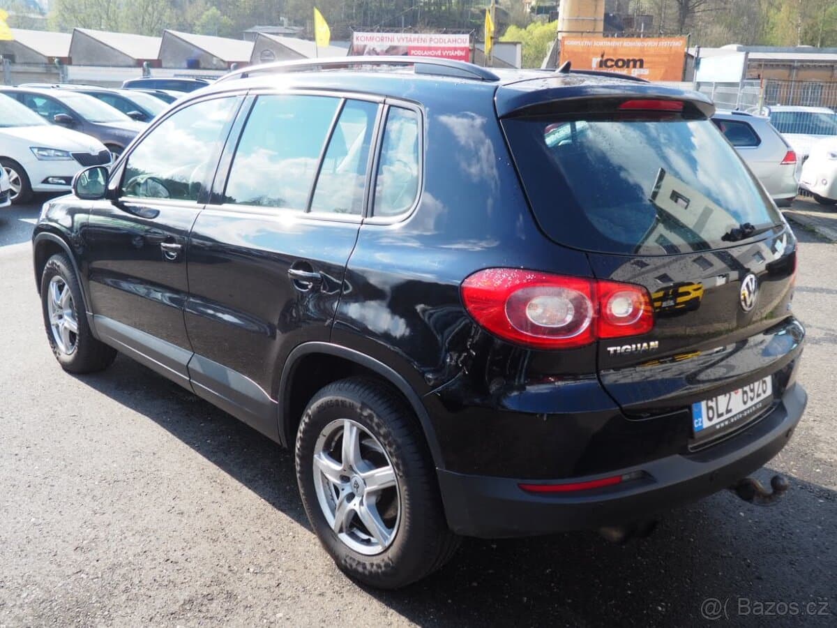 2010 Volkswagen TIGUAN - 2