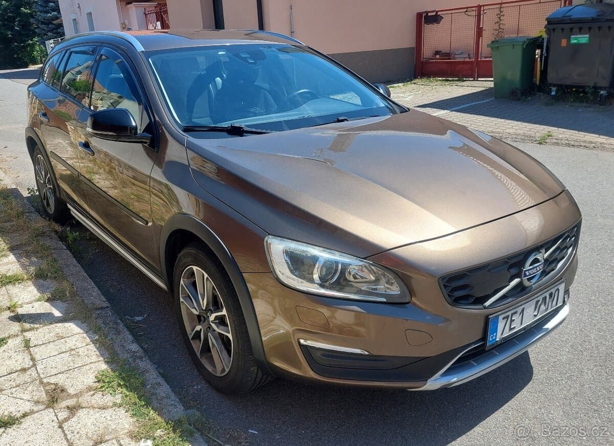 2017 Volvo V60 - 2