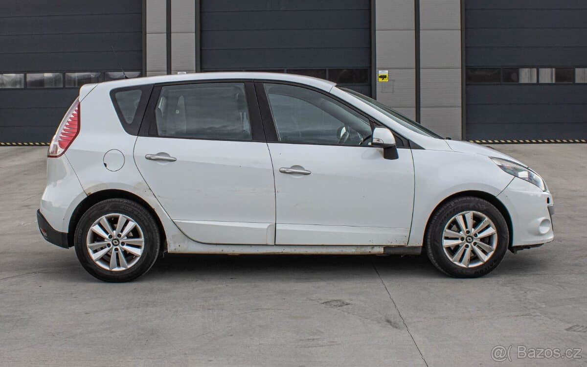 2011 Renault SCENIC - 2