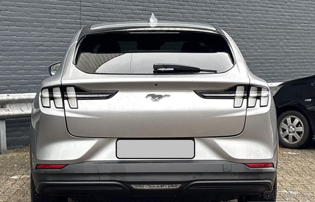2021 Ford MUSTANG - 2