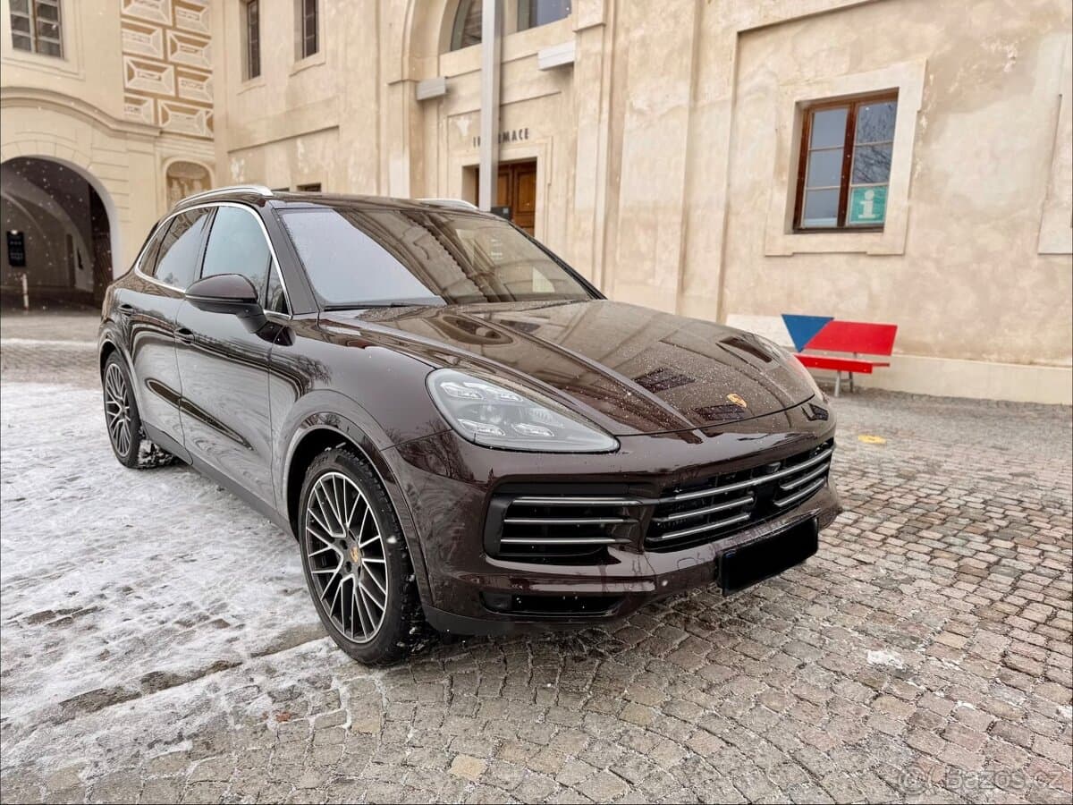 2018 Porsche CAYENNE - 2