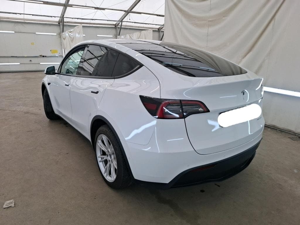 2022 Tesla MODEL Y - 2
