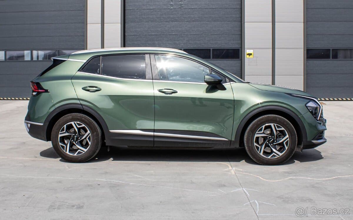 2025 Kia SPORTAGE - 2