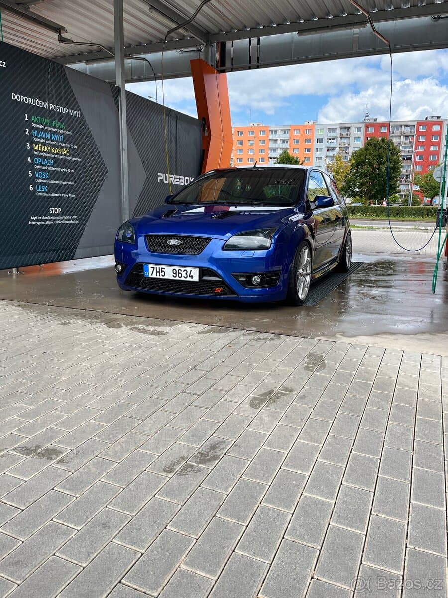 Ford FOCUS - 2