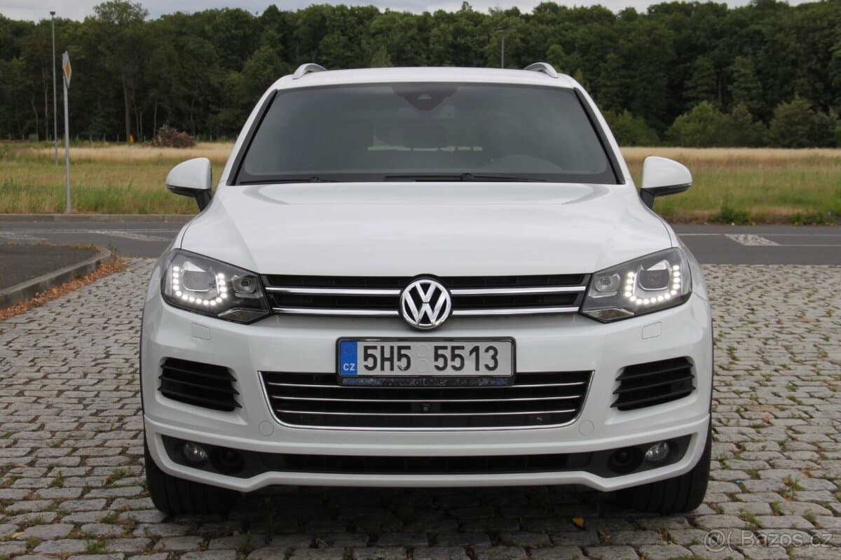 2013 Volkswagen TOUAREG - 2