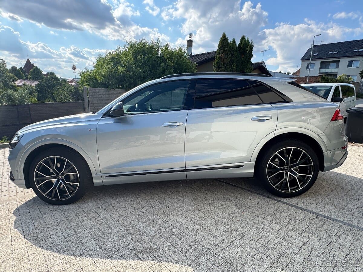 2023 Audi Q8 - 2