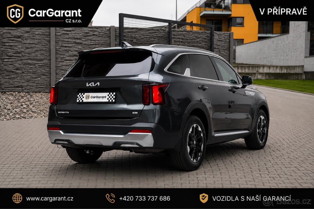 2024 Kia SORENTO - 2