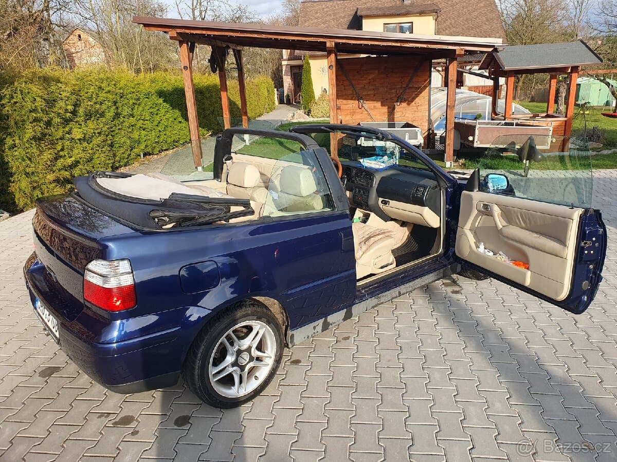 2000 Volkswagen GOLF - 2