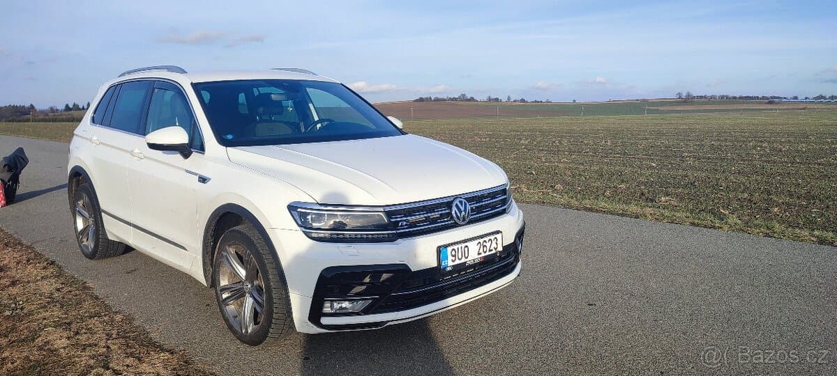 2016 Volkswagen TIGUAN - 2