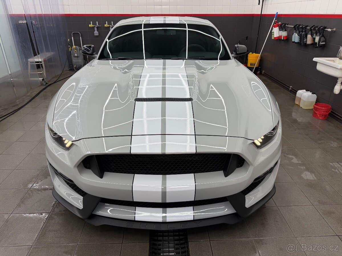 2017 Ford MUSTANG - 2