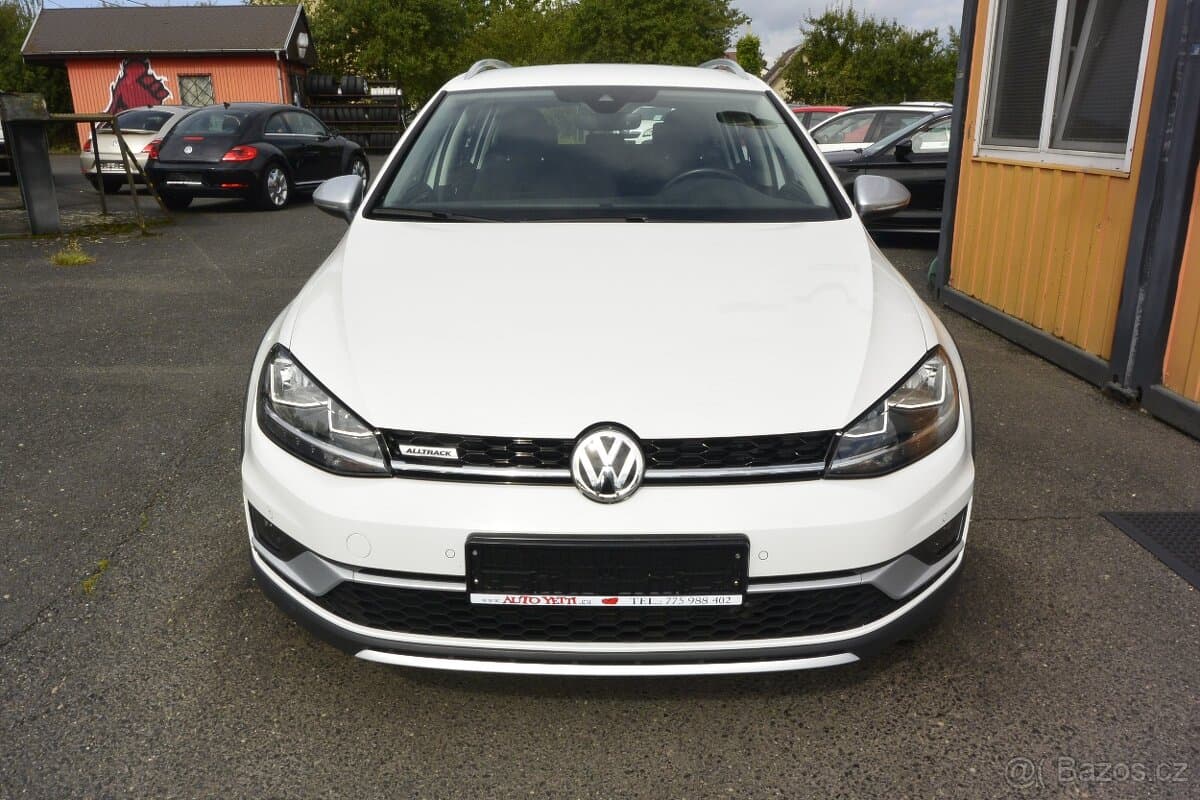 2020 Volkswagen GOLF - 2