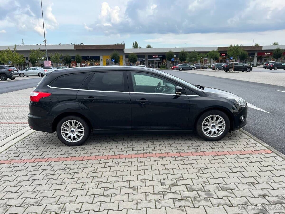 Ford FOCUS - 2