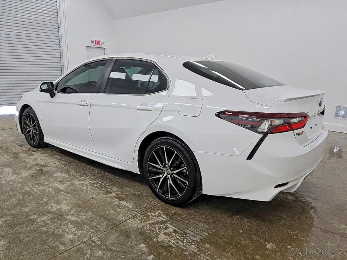 2024 Toyota CAMRY - 2