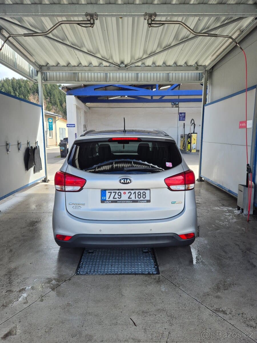 2015 Kia CARENS - 2