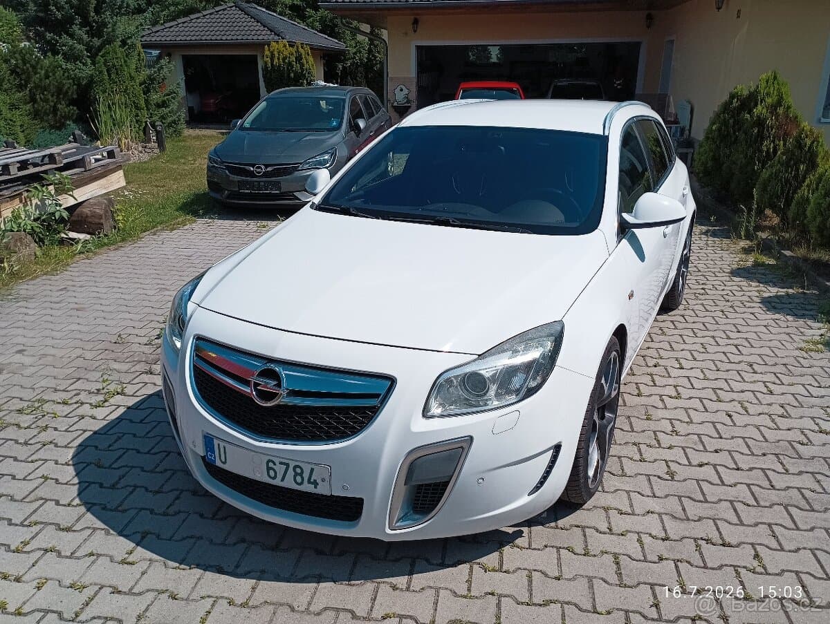 2011 Opel INSIGNIA - 2