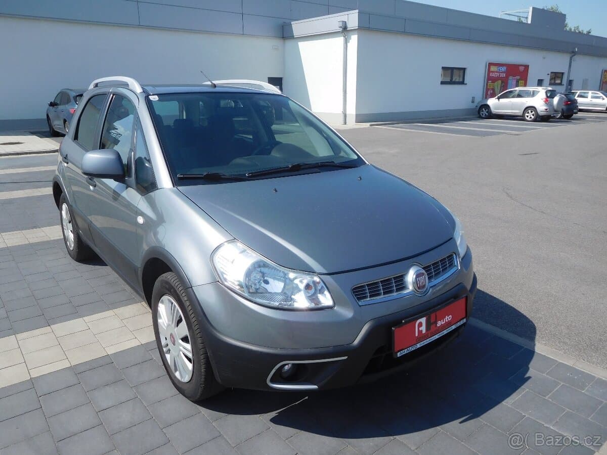 2012 Fiat SEDICI - 2