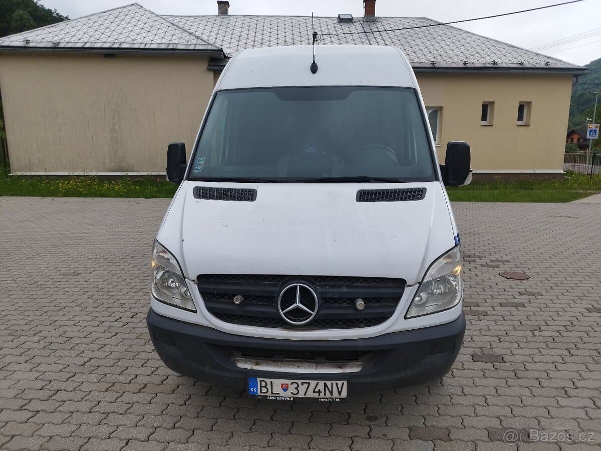 2009 Mercedes-Benz SPRINTER - 2
