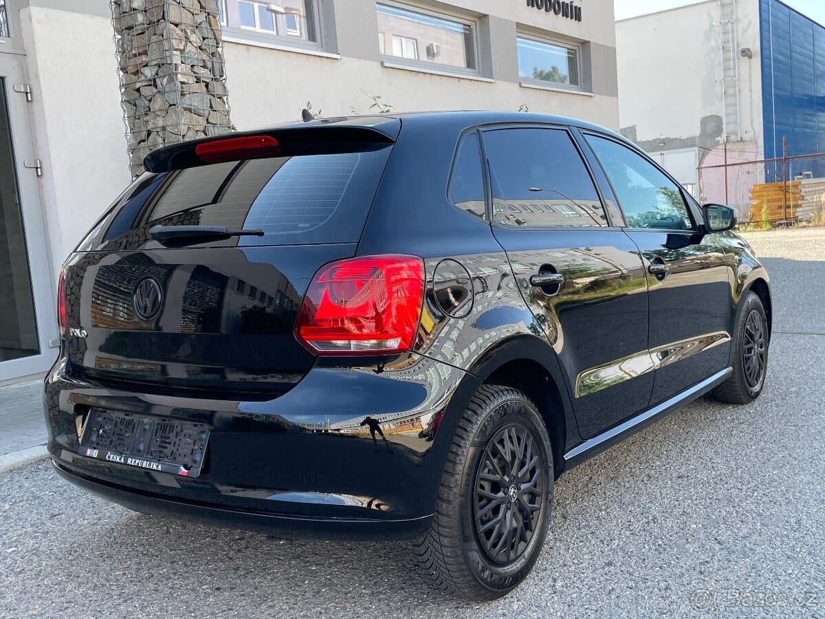 2012 Volkswagen POLO - 2