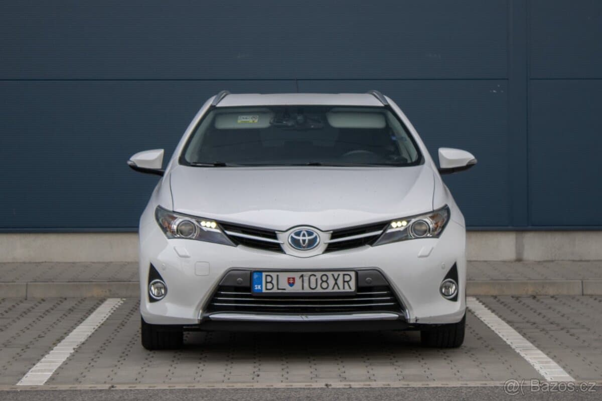 2014 Toyota AURIS - 2