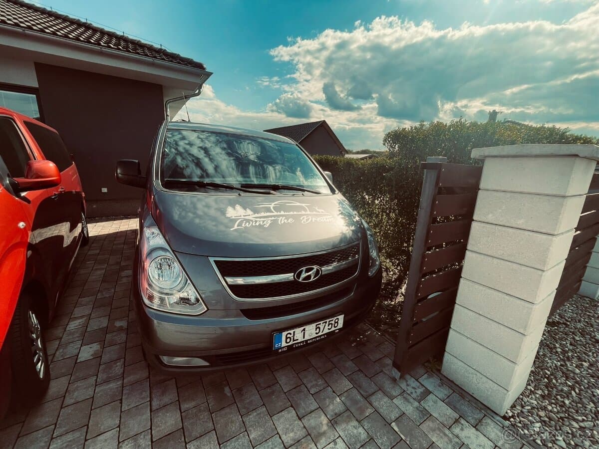2009 Hyundai H-1 - 2