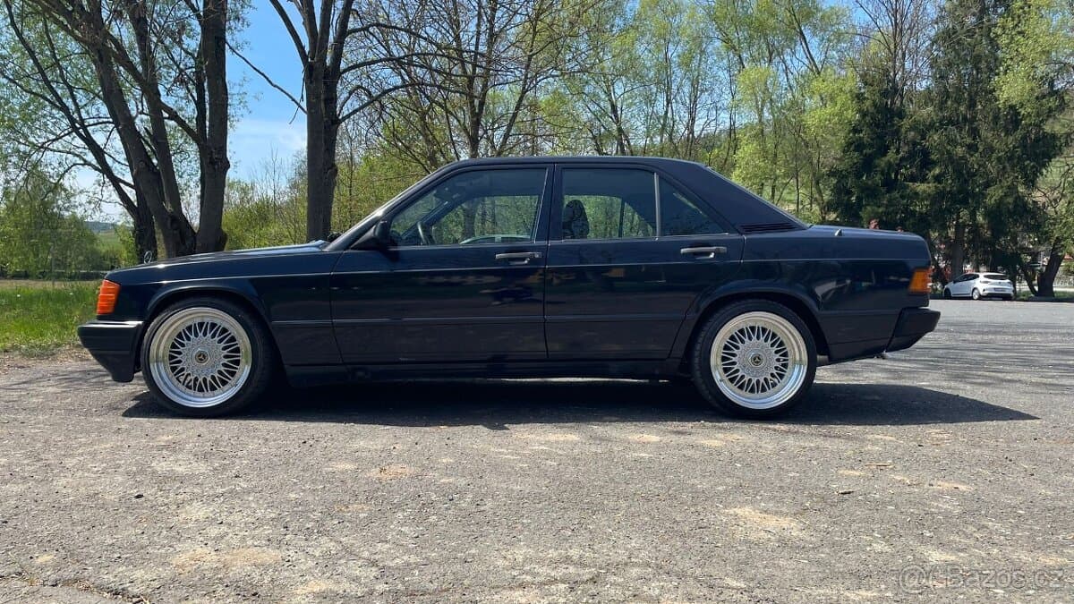 1988 Mercedes-Benz 190 - 2