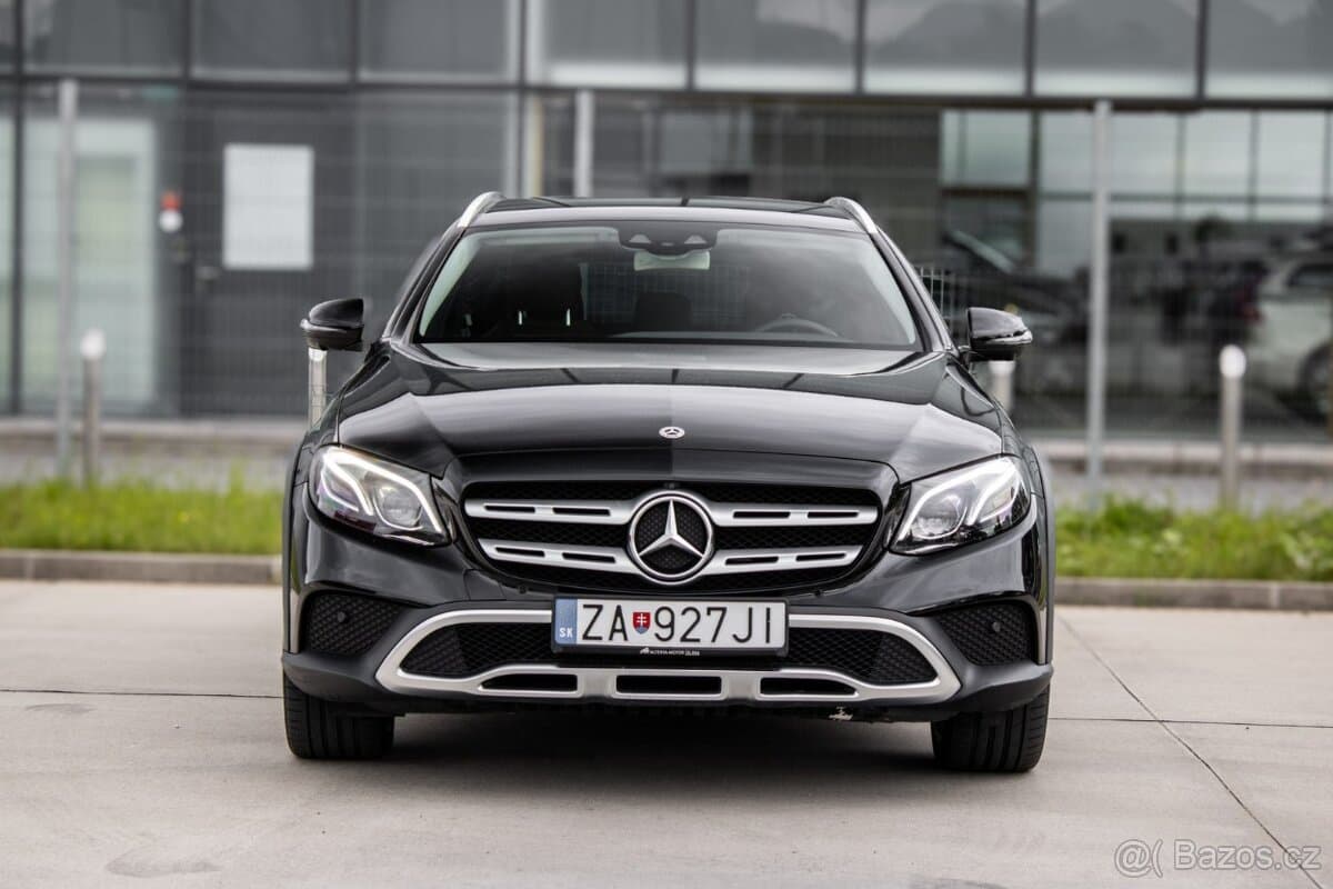 2017 Mercedes-Benz OSTATNÍ - 2