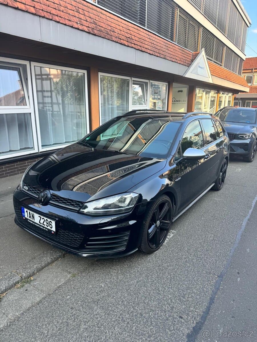 2015 Volkswagen GOLF - 2