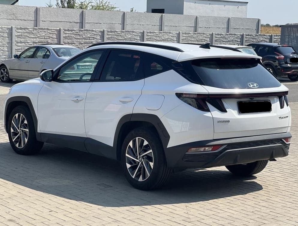 Hyundai TUCSON - 2
