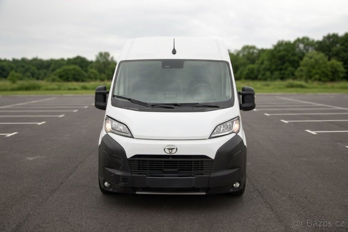2025 Toyota PROACE - 2