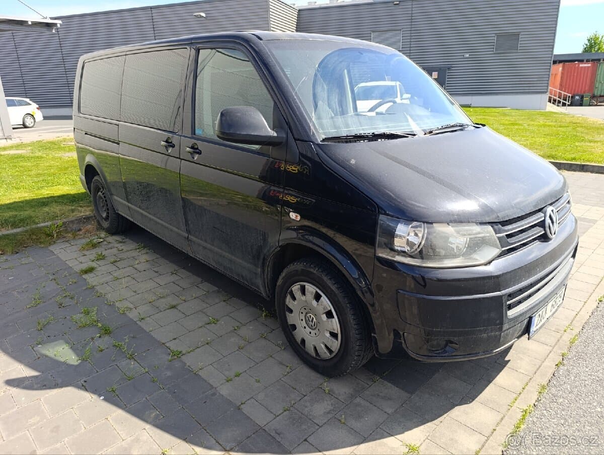 2010 Volkswagen CARAVELLE - 2