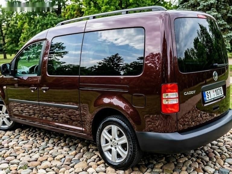 2011 Volkswagen CADDY - 2