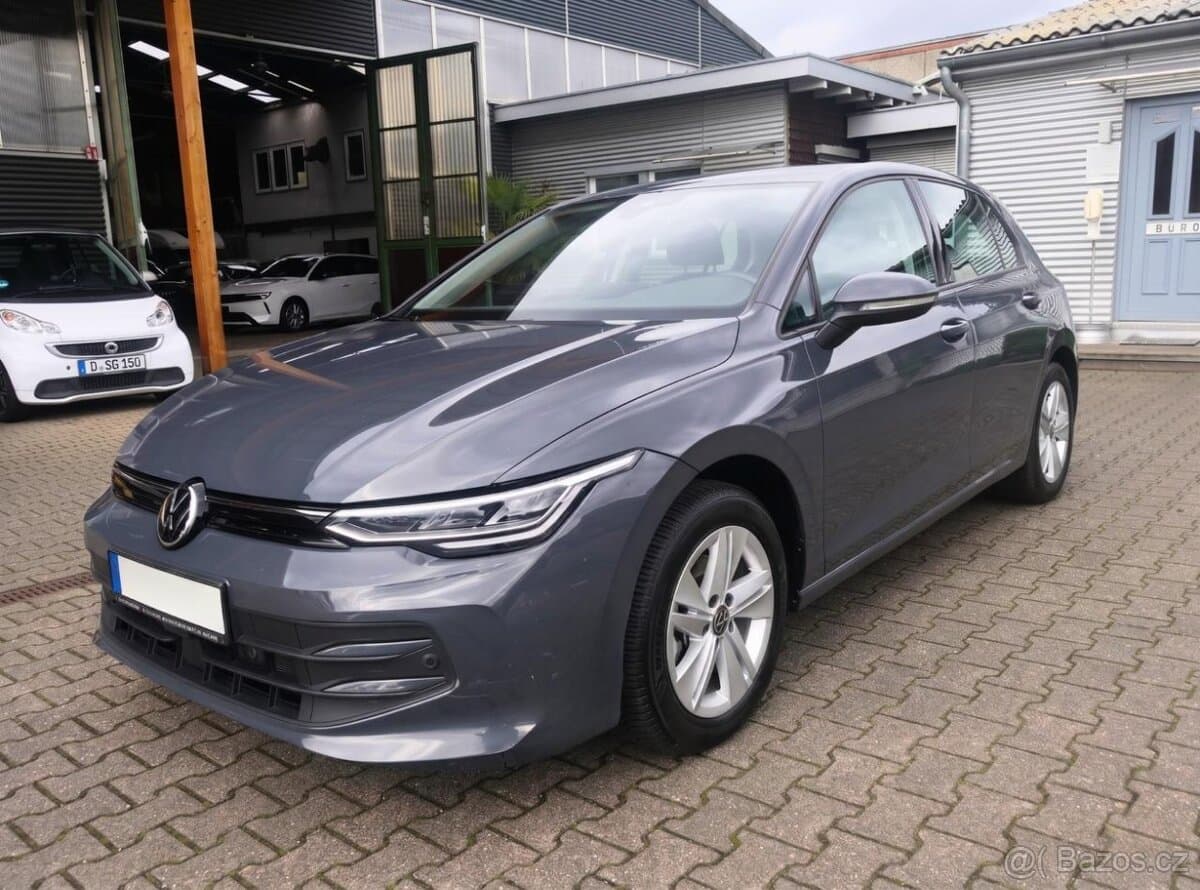 2024 Volkswagen GOLF - 2